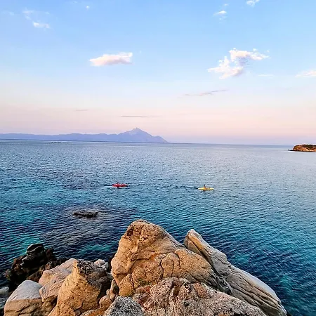 Ktima Amitsa , Platania Aparthotel