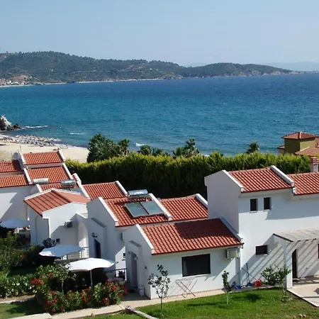 Ktima Amitsa , Platania Aparthotel Sarti